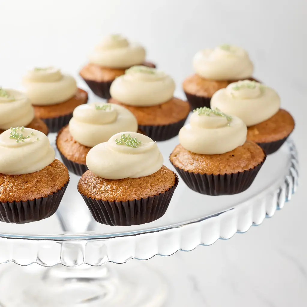 10 Carrot Cake Mini Cupcakes